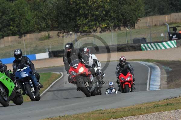 Motorcycle action photographs;donington;donington park leicestershire;donington photographs;event digital images;eventdigitalimages;no limits trackday;peter wileman photography;trackday;trackday digital images;trackday photos