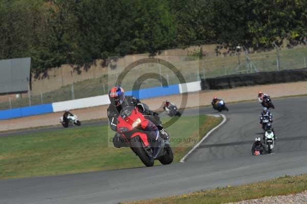 Motorcycle action photographs;donington;donington park leicestershire;donington photographs;event digital images;eventdigitalimages;no limits trackday;peter wileman photography;trackday;trackday digital images;trackday photos