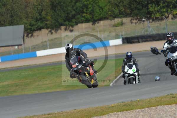 Motorcycle action photographs;donington;donington park leicestershire;donington photographs;event digital images;eventdigitalimages;no limits trackday;peter wileman photography;trackday;trackday digital images;trackday photos