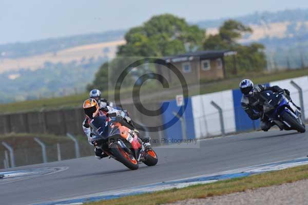 Motorcycle action photographs;donington;donington park leicestershire;donington photographs;event digital images;eventdigitalimages;no limits trackday;peter wileman photography;trackday;trackday digital images;trackday photos