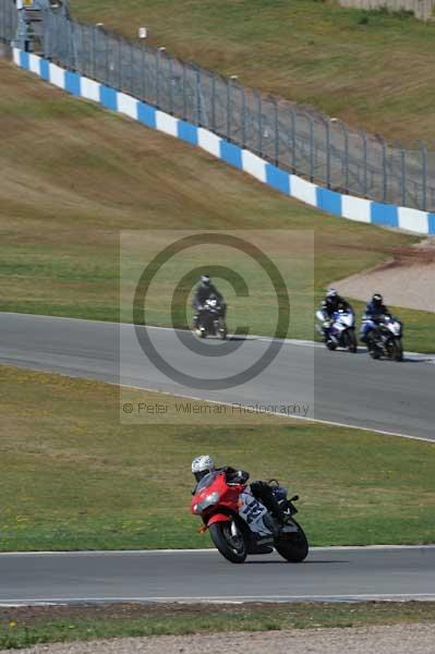 Motorcycle action photographs;donington;donington park leicestershire;donington photographs;event digital images;eventdigitalimages;no limits trackday;peter wileman photography;trackday;trackday digital images;trackday photos