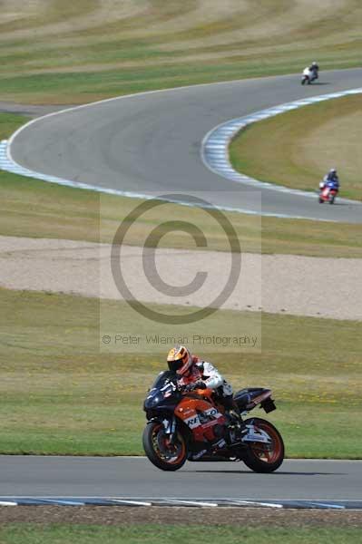 Motorcycle action photographs;donington;donington park leicestershire;donington photographs;event digital images;eventdigitalimages;no limits trackday;peter wileman photography;trackday;trackday digital images;trackday photos