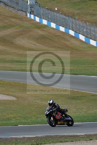 Motorcycle action photographs;donington;donington park leicestershire;donington photographs;event digital images;eventdigitalimages;no limits trackday;peter wileman photography;trackday;trackday digital images;trackday photos