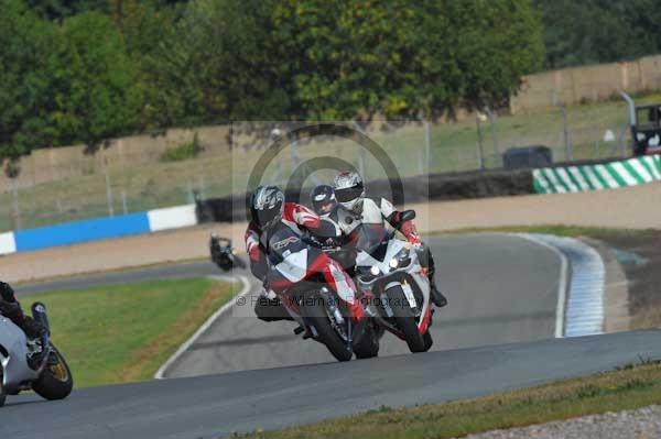 Motorcycle action photographs;donington;donington park leicestershire;donington photographs;event digital images;eventdigitalimages;no limits trackday;peter wileman photography;trackday;trackday digital images;trackday photos