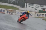 Mallory-park-Leicestershire;Mallory-park-photographs;Motorcycle-action-photographs;event-digital-images;eventdigitalimages;mallory-park;no-limits-trackday;peter-wileman-photography;trackday;trackday-digital-images;trackday-photos