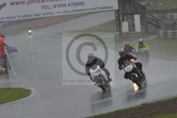 Mallory park Leicestershire;Mallory park photographs;Motorcycle action photographs;event digital images;eventdigitalimages;mallory park;no limits trackday;peter wileman photography;trackday;trackday digital images;trackday photos