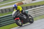 Mallory-park-Leicestershire;Mallory-park-photographs;Motorcycle-action-photographs;event-digital-images;eventdigitalimages;mallory-park;no-limits-trackday;peter-wileman-photography;trackday;trackday-digital-images;trackday-photos