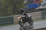 Mallory-park-Leicestershire;Mallory-park-photographs;Motorcycle-action-photographs;event-digital-images;eventdigitalimages;mallory-park;no-limits-trackday;peter-wileman-photography;trackday;trackday-digital-images;trackday-photos