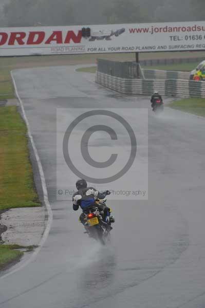 Mallory park Leicestershire;Mallory park photographs;Motorcycle action photographs;event digital images;eventdigitalimages;mallory park;no limits trackday;peter wileman photography;trackday;trackday digital images;trackday photos