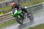 Mallory-park-Leicestershire;Mallory-park-photographs;Motorcycle-action-photographs;event-digital-images;eventdigitalimages;mallory-park;no-limits-trackday;peter-wileman-photography;trackday;trackday-digital-images;trackday-photos