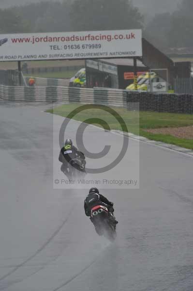 Mallory park Leicestershire;Mallory park photographs;Motorcycle action photographs;event digital images;eventdigitalimages;mallory park;no limits trackday;peter wileman photography;trackday;trackday digital images;trackday photos