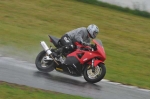 Mallory-park-Leicestershire;Mallory-park-photographs;Motorcycle-action-photographs;event-digital-images;eventdigitalimages;mallory-park;no-limits-trackday;peter-wileman-photography;trackday;trackday-digital-images;trackday-photos