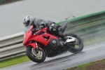 Mallory-park-Leicestershire;Mallory-park-photographs;Motorcycle-action-photographs;event-digital-images;eventdigitalimages;mallory-park;no-limits-trackday;peter-wileman-photography;trackday;trackday-digital-images;trackday-photos