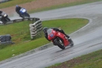 Mallory-park-Leicestershire;Mallory-park-photographs;Motorcycle-action-photographs;event-digital-images;eventdigitalimages;mallory-park;no-limits-trackday;peter-wileman-photography;trackday;trackday-digital-images;trackday-photos