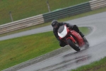 Mallory-park-Leicestershire;Mallory-park-photographs;Motorcycle-action-photographs;event-digital-images;eventdigitalimages;mallory-park;no-limits-trackday;peter-wileman-photography;trackday;trackday-digital-images;trackday-photos