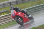 Mallory-park-Leicestershire;Mallory-park-photographs;Motorcycle-action-photographs;event-digital-images;eventdigitalimages;mallory-park;no-limits-trackday;peter-wileman-photography;trackday;trackday-digital-images;trackday-photos