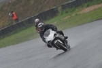 Mallory-park-Leicestershire;Mallory-park-photographs;Motorcycle-action-photographs;event-digital-images;eventdigitalimages;mallory-park;no-limits-trackday;peter-wileman-photography;trackday;trackday-digital-images;trackday-photos