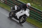 Mallory-park-Leicestershire;Mallory-park-photographs;Motorcycle-action-photographs;event-digital-images;eventdigitalimages;mallory-park;no-limits-trackday;peter-wileman-photography;trackday;trackday-digital-images;trackday-photos