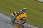 Mallory-park-Leicestershire;Mallory-park-photographs;Motorcycle-action-photographs;event-digital-images;eventdigitalimages;mallory-park;no-limits-trackday;peter-wileman-photography;trackday;trackday-digital-images;trackday-photos