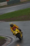 Mallory-park-Leicestershire;Mallory-park-photographs;Motorcycle-action-photographs;event-digital-images;eventdigitalimages;mallory-park;no-limits-trackday;peter-wileman-photography;trackday;trackday-digital-images;trackday-photos