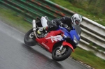 Mallory-park-Leicestershire;Mallory-park-photographs;Motorcycle-action-photographs;event-digital-images;eventdigitalimages;mallory-park;no-limits-trackday;peter-wileman-photography;trackday;trackday-digital-images;trackday-photos