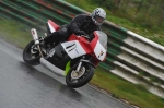 Mallory-park-Leicestershire;Mallory-park-photographs;Motorcycle-action-photographs;event-digital-images;eventdigitalimages;mallory-park;no-limits-trackday;peter-wileman-photography;trackday;trackday-digital-images;trackday-photos