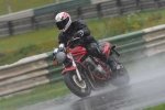 Mallory-park-Leicestershire;Mallory-park-photographs;Motorcycle-action-photographs;event-digital-images;eventdigitalimages;mallory-park;no-limits-trackday;peter-wileman-photography;trackday;trackday-digital-images;trackday-photos