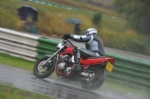 Mallory-park-Leicestershire;Mallory-park-photographs;Motorcycle-action-photographs;event-digital-images;eventdigitalimages;mallory-park;no-limits-trackday;peter-wileman-photography;trackday;trackday-digital-images;trackday-photos