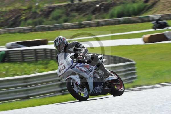 Mallory park Leicestershire;Mallory park photographs;Motorcycle action photographs;event digital images;eventdigitalimages;mallory park;no limits trackday;peter wileman photography;trackday;trackday digital images;trackday photos