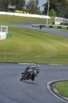 Mallory-park-Leicestershire;Mallory-park-photographs;Motorcycle-action-photographs;event-digital-images;eventdigitalimages;mallory-park;no-limits-trackday;peter-wileman-photography;trackday;trackday-digital-images;trackday-photos