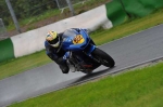 Mallory-park-Leicestershire;Mallory-park-photographs;Motorcycle-action-photographs;event-digital-images;eventdigitalimages;mallory-park;no-limits-trackday;peter-wileman-photography;trackday;trackday-digital-images;trackday-photos