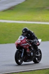 Mallory-park-Leicestershire;Mallory-park-photographs;Motorcycle-action-photographs;event-digital-images;eventdigitalimages;mallory-park;no-limits-trackday;peter-wileman-photography;trackday;trackday-digital-images;trackday-photos