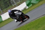 Mallory-park-Leicestershire;Mallory-park-photographs;Motorcycle-action-photographs;event-digital-images;eventdigitalimages;mallory-park;no-limits-trackday;peter-wileman-photography;trackday;trackday-digital-images;trackday-photos