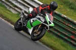 Mallory-park-Leicestershire;Mallory-park-photographs;Motorcycle-action-photographs;event-digital-images;eventdigitalimages;mallory-park;no-limits-trackday;peter-wileman-photography;trackday;trackday-digital-images;trackday-photos