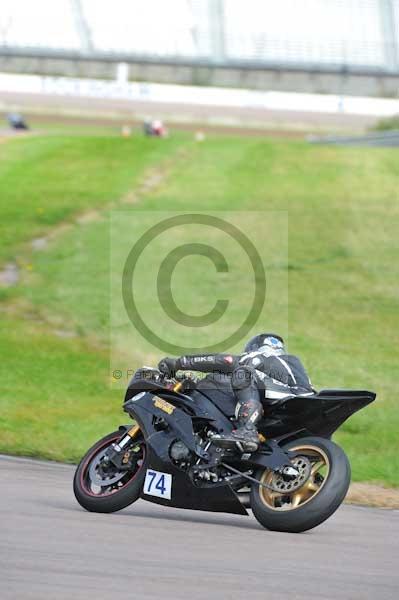 Motorcycle action photographs;Rockingham;Rockingham photographs;event digital images;eventdigitalimages;no limits trackday;peter wileman photography;rockingham corby northamptonshire;trackday;trackday digital images;trackday photos