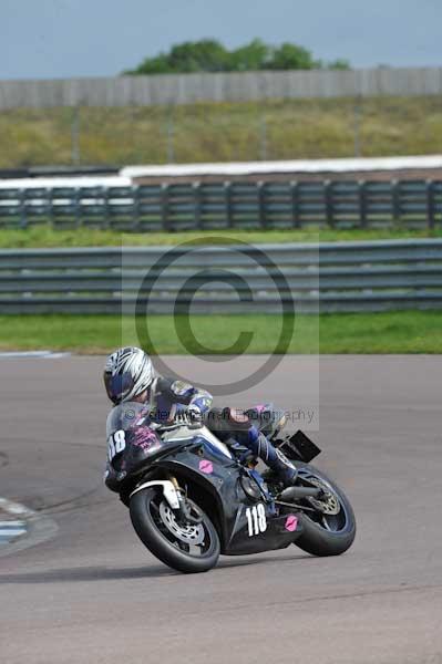 Motorcycle action photographs;Rockingham;Rockingham photographs;event digital images;eventdigitalimages;no limits trackday;peter wileman photography;rockingham corby northamptonshire;trackday;trackday digital images;trackday photos