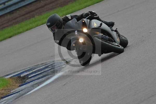 Motorcycle action photographs;Rockingham;Rockingham photographs;event digital images;eventdigitalimages;no limits trackday;peter wileman photography;rockingham corby northamptonshire;trackday;trackday digital images;trackday photos