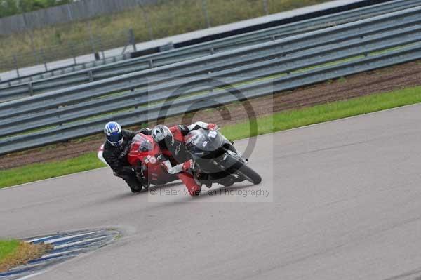 Motorcycle action photographs;Rockingham;Rockingham photographs;event digital images;eventdigitalimages;no limits trackday;peter wileman photography;rockingham corby northamptonshire;trackday;trackday digital images;trackday photos