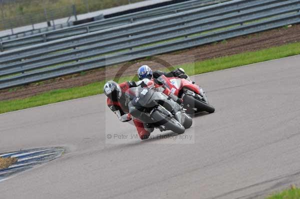 Motorcycle action photographs;Rockingham;Rockingham photographs;event digital images;eventdigitalimages;no limits trackday;peter wileman photography;rockingham corby northamptonshire;trackday;trackday digital images;trackday photos