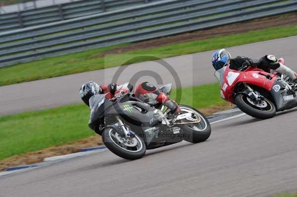 Motorcycle action photographs;Rockingham;Rockingham photographs;event digital images;eventdigitalimages;no limits trackday;peter wileman photography;rockingham corby northamptonshire;trackday;trackday digital images;trackday photos