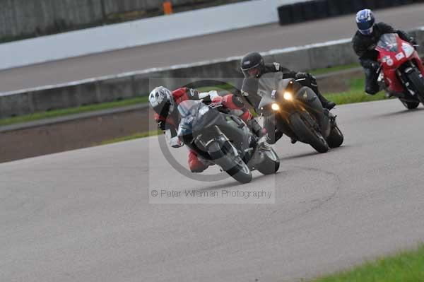 Motorcycle action photographs;Rockingham;Rockingham photographs;event digital images;eventdigitalimages;no limits trackday;peter wileman photography;rockingham corby northamptonshire;trackday;trackday digital images;trackday photos