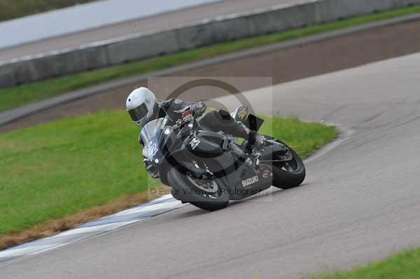 Motorcycle action photographs;Rockingham;Rockingham photographs;event digital images;eventdigitalimages;no limits trackday;peter wileman photography;rockingham corby northamptonshire;trackday;trackday digital images;trackday photos