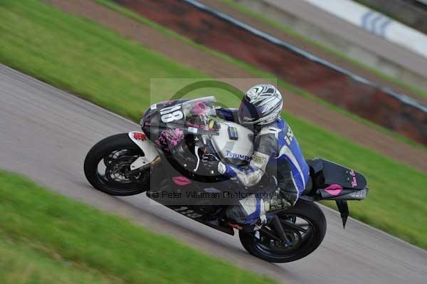 Motorcycle action photographs;Rockingham;Rockingham photographs;event digital images;eventdigitalimages;no limits trackday;peter wileman photography;rockingham corby northamptonshire;trackday;trackday digital images;trackday photos