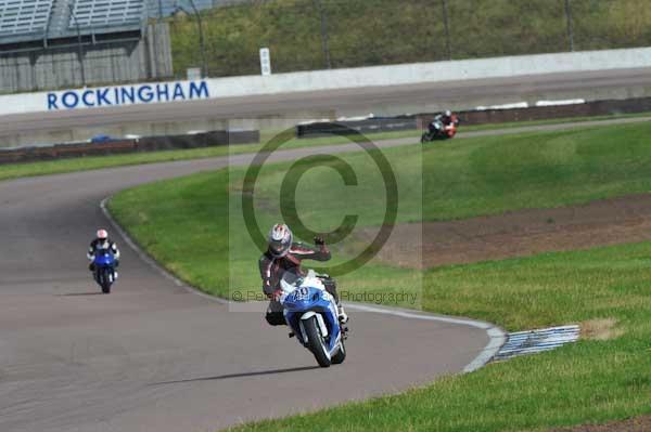 Motorcycle action photographs;Rockingham;Rockingham photographs;event digital images;eventdigitalimages;no limits trackday;peter wileman photography;rockingham corby northamptonshire;trackday;trackday digital images;trackday photos