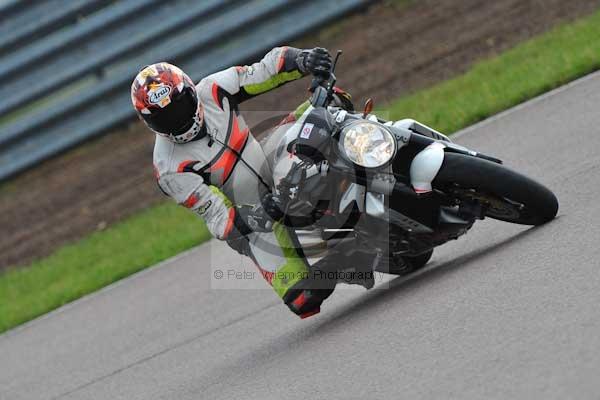 Motorcycle action photographs;Rockingham;Rockingham photographs;event digital images;eventdigitalimages;no limits trackday;peter wileman photography;rockingham corby northamptonshire;trackday;trackday digital images;trackday photos