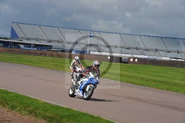 Motorcycle action photographs;Rockingham;Rockingham photographs;event digital images;eventdigitalimages;no limits trackday;peter wileman photography;rockingham corby northamptonshire;trackday;trackday digital images;trackday photos