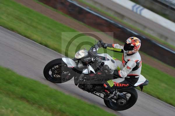 Motorcycle action photographs;Rockingham;Rockingham photographs;event digital images;eventdigitalimages;no limits trackday;peter wileman photography;rockingham corby northamptonshire;trackday;trackday digital images;trackday photos