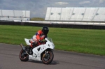 Motorcycle-action-photographs;Rockingham;Rockingham-photographs;event-digital-images;eventdigitalimages;no-limits-trackday;peter-wileman-photography;rockingham-corby-northamptonshire;trackday;trackday-digital-images;trackday-photos