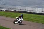 Motorcycle-action-photographs;Rockingham;Rockingham-photographs;event-digital-images;eventdigitalimages;no-limits-trackday;peter-wileman-photography;rockingham-corby-northamptonshire;trackday;trackday-digital-images;trackday-photos