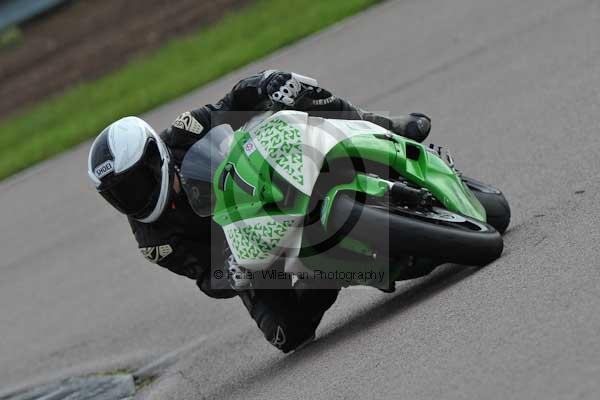 Motorcycle action photographs;Rockingham;Rockingham photographs;event digital images;eventdigitalimages;no limits trackday;peter wileman photography;rockingham corby northamptonshire;trackday;trackday digital images;trackday photos